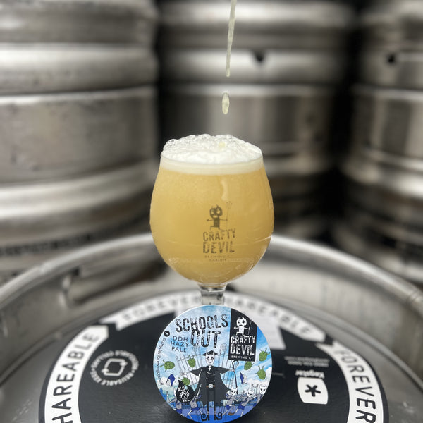 SCHOOL'S OUT - 4% DDH Hazy Pale